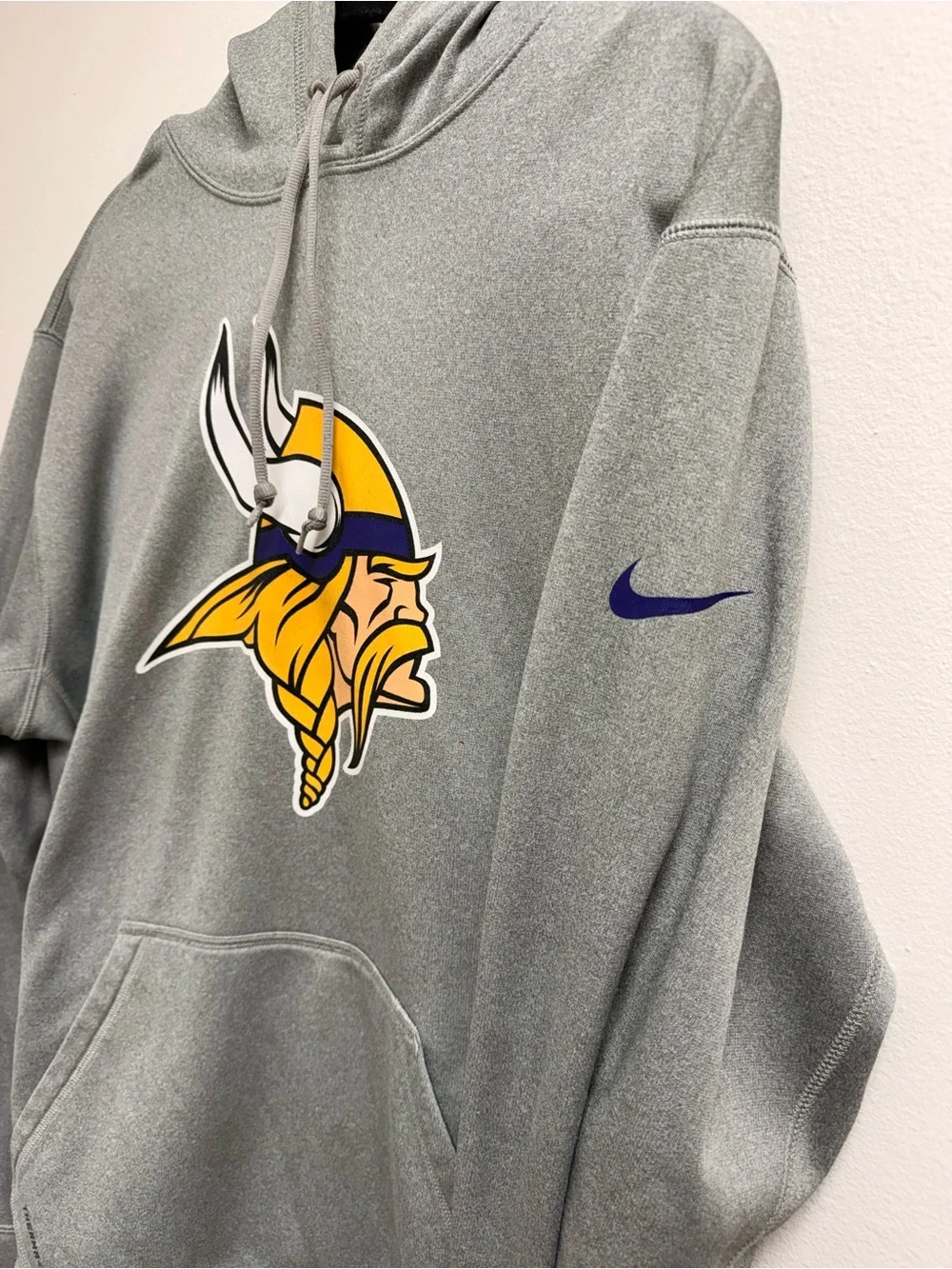 Nike pullover hoodie